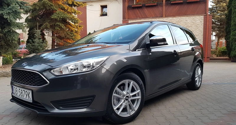 Ford Focus cena 36500 przebieg: 131000, rok produkcji 2017 z Strzegom małe 742